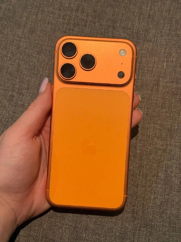 iPhone 17 Pro Max 2TB, Cosmic Orange