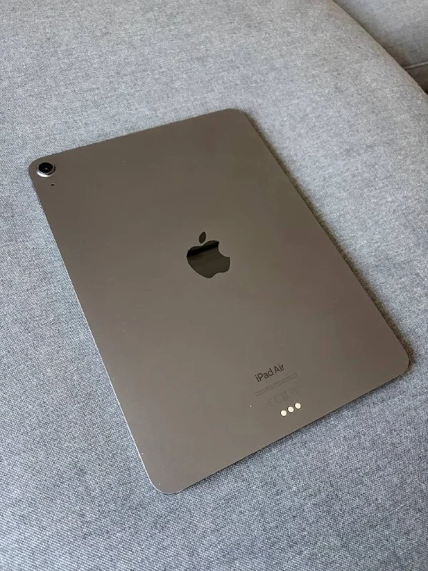 iPad Air 5 (5-го поколения) 64 ГБ