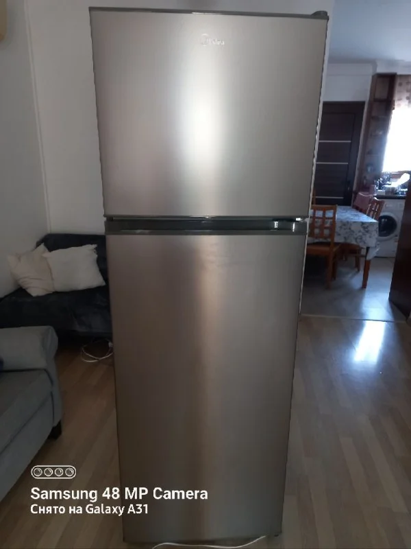 Холодильник Midea