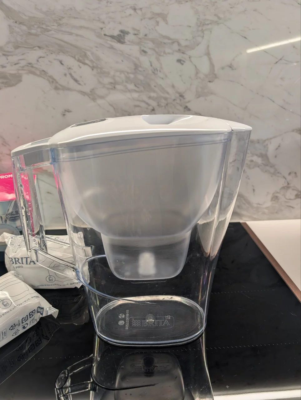 Фильтр для воды Brita и 3 картриджа Brita MAXTRA PRO