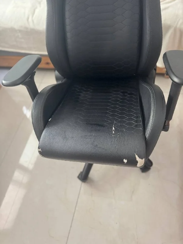 Компьютерное кресло Razer Iskur