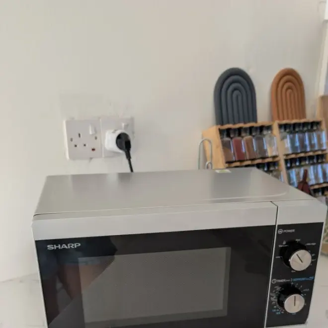 Микроволновая печь Sharp YC-MG01E-S