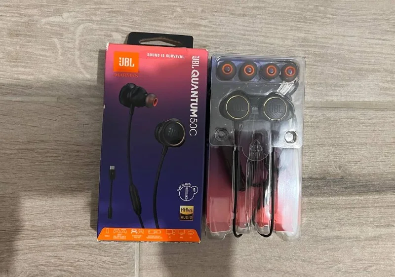 Наушники JBL Quantum 50C