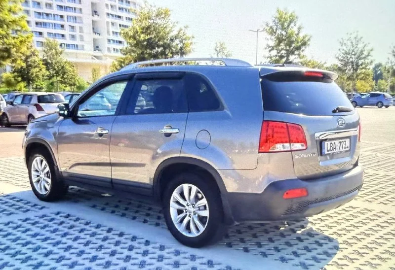 Kia Sorento 2012 года