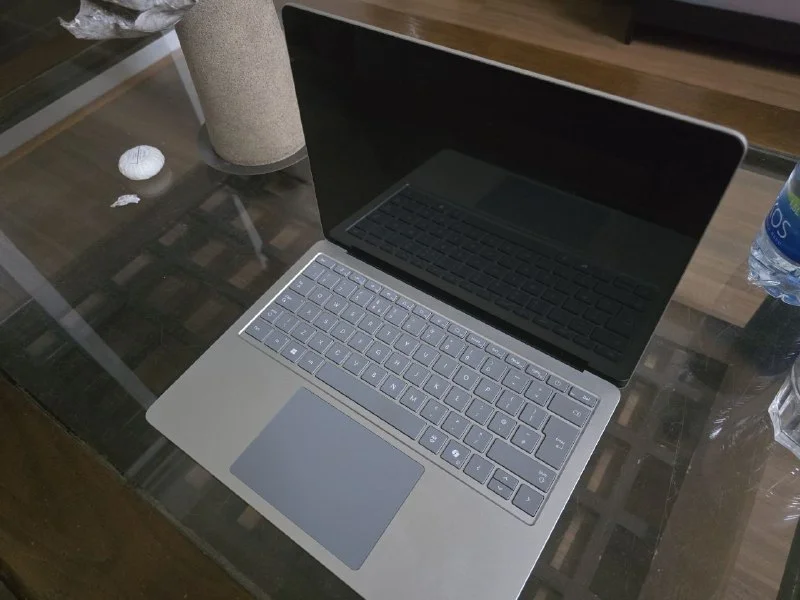 Microsoft Surface Laptop 7 13.8″