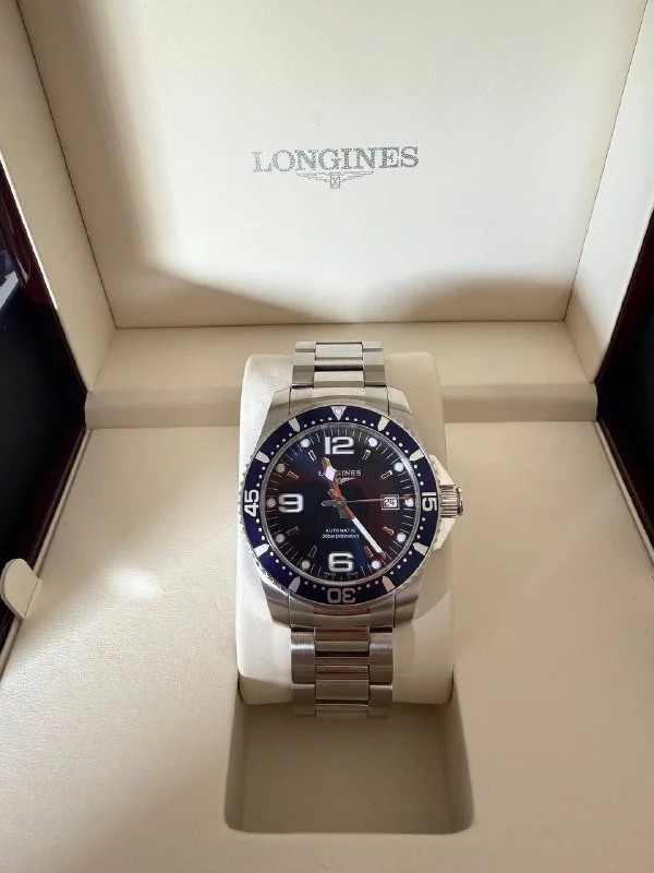 Механические часы Longines HYDROCONQUEST