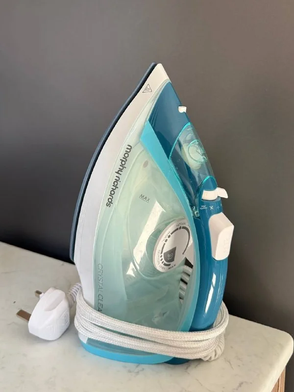 Утюг Morphy Richards Crystal Clear