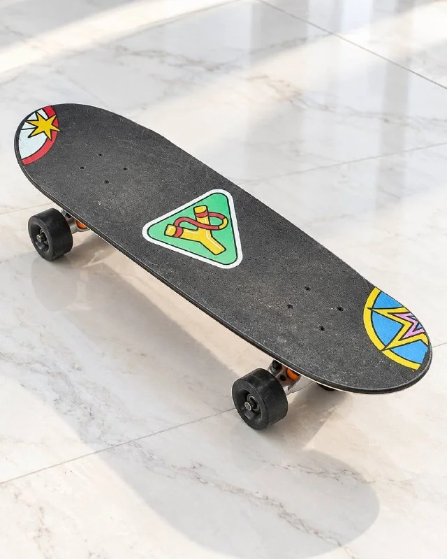 Скейтборд Capsule Skateboards × Angry Birds